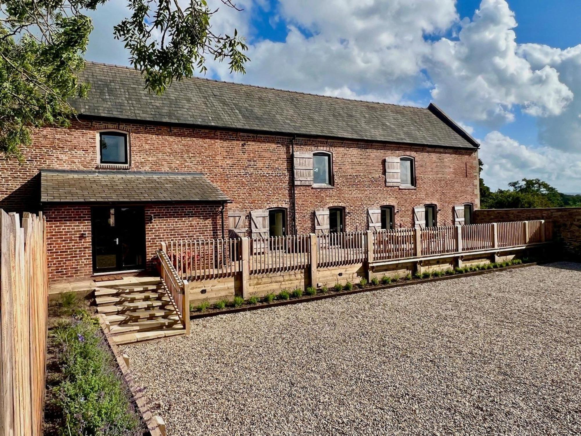 The Barn At Plas Ashpool Sleeps 8 Llandyrnog Exteriér fotografie