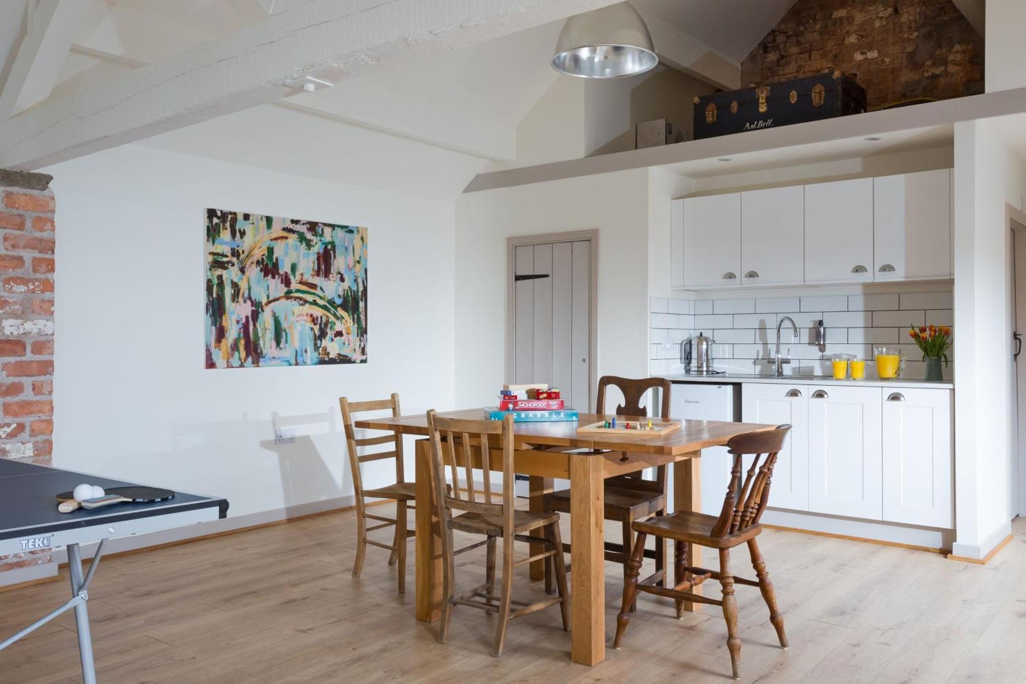 The Barn At Plas Ashpool Sleeps 8 Llandyrnog Exteriér fotografie
