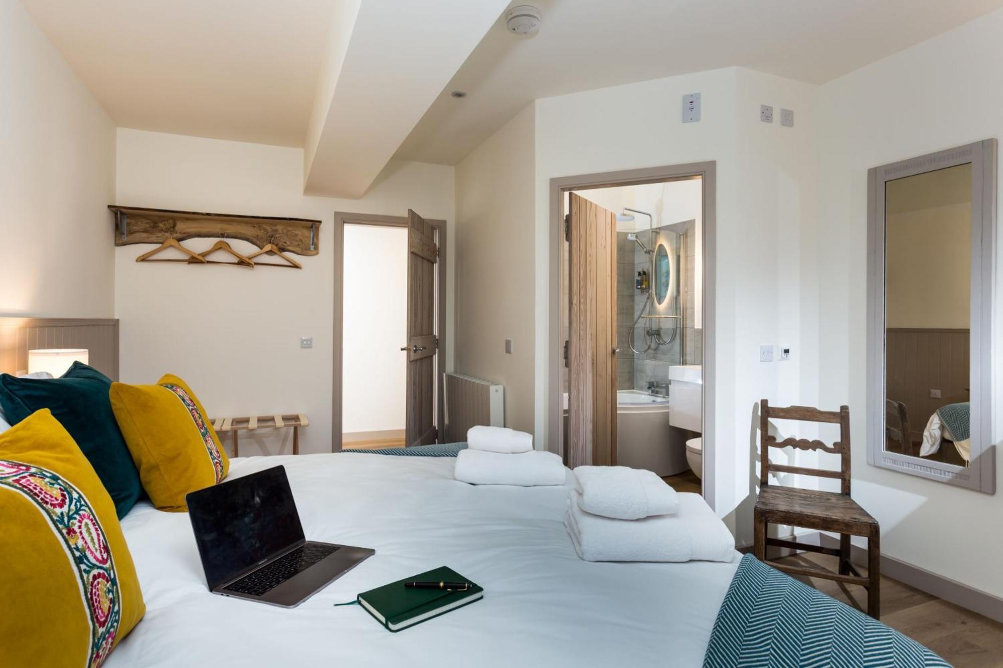 The Barn At Plas Ashpool Sleeps 8 Llandyrnog Exteriér fotografie