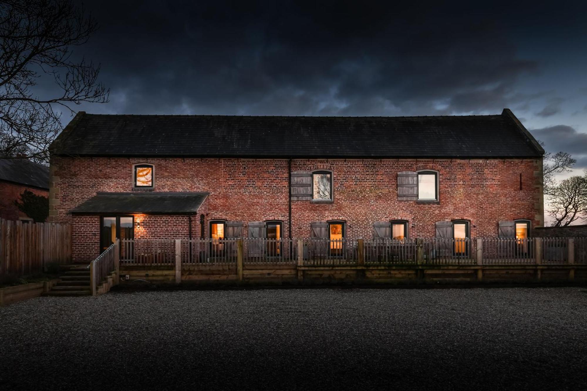 The Barn At Plas Ashpool Sleeps 8 Llandyrnog Exteriér fotografie