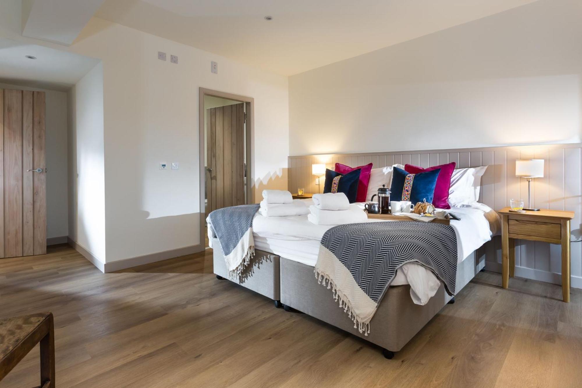 The Barn At Plas Ashpool Sleeps 8 Llandyrnog Exteriér fotografie