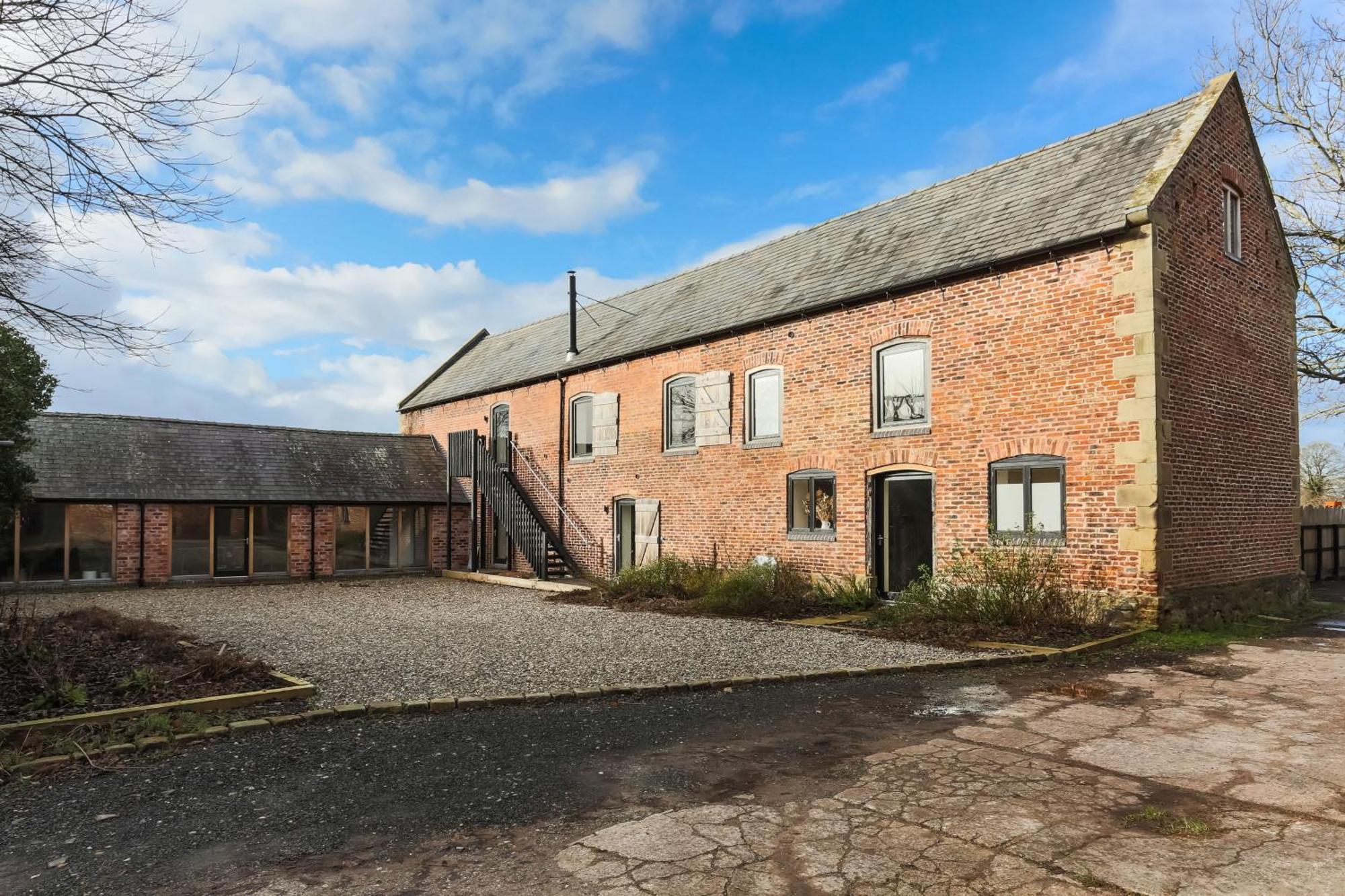 The Barn At Plas Ashpool Sleeps 8 Llandyrnog Exteriér fotografie